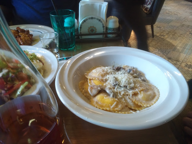 Comentarii opinii despre AL-IEWAN