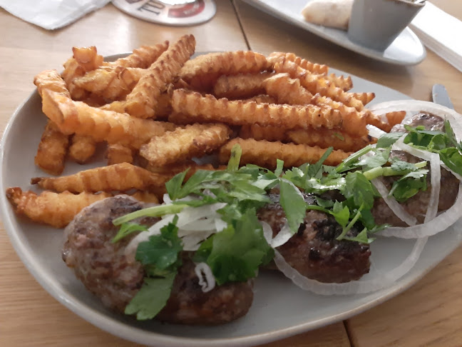 Meatland - הסעדה