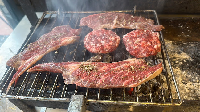 מסעדת ניסים הקבב הכי טעים במדינה. - הסעדה
