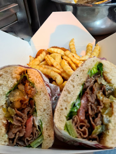 Mr. Jack מיסטר ג'ק מסעדת המבורגרים בבת ים - הסעדה