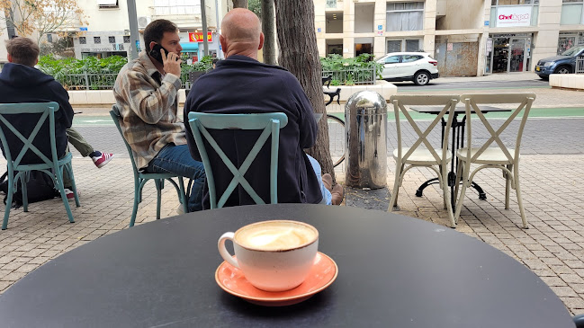 קפטיש – קפה קלוי במקום בתל אביב. Cafetish – Neighborhood Coffee Roastery in Tel Aviv - תל אביב-יפו