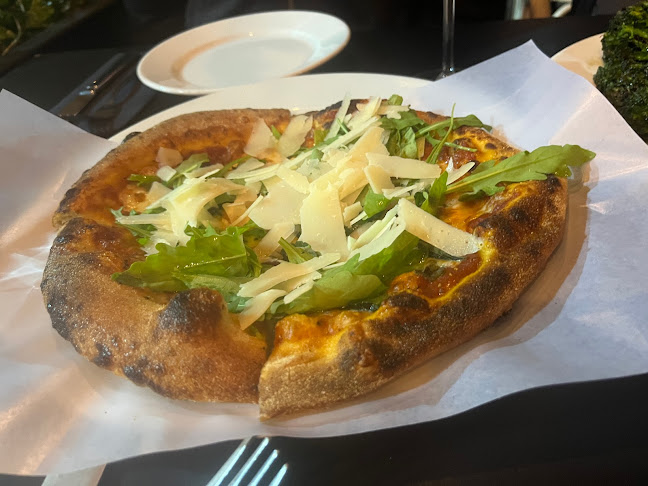 Opinii despre וניה ביסטרו în חיפה - הסעדה