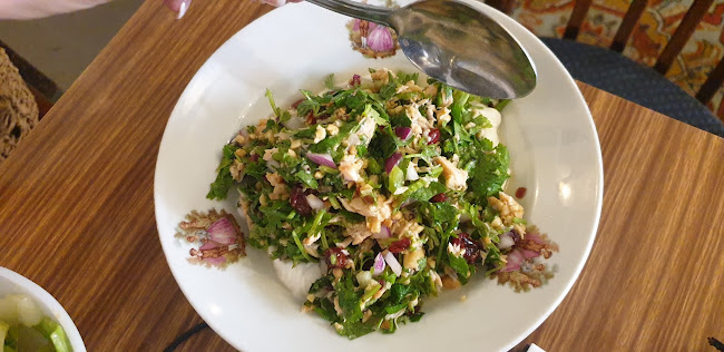 קפה פועה - הסעדה