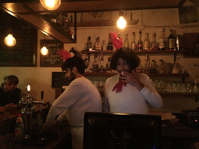 בר שכונתי קטן (פרלה)