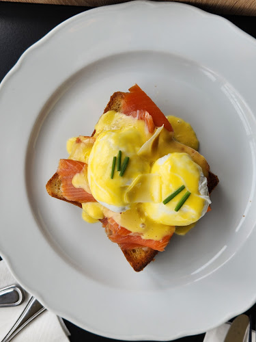 בין המטעים | קפה בקיבוץ - רמת רחל