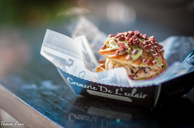 קרמרי דה ל'אקלר - תל אביב-יפו