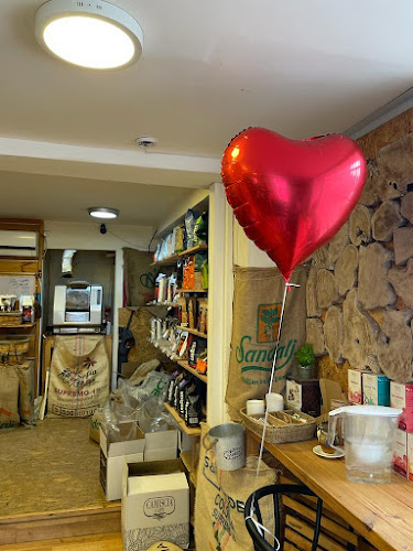 קופיצ'ינו - COFFEE-CHINO - הסעדה