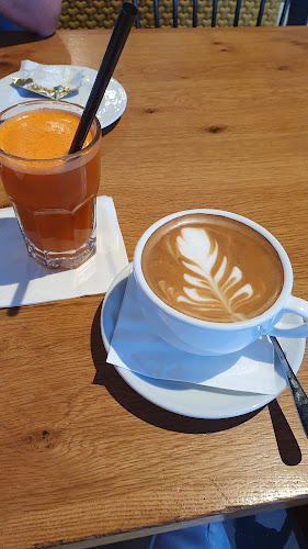 Opinii despre בנדיקט ביתן אהרון în ביתן אהרון - הסעדה