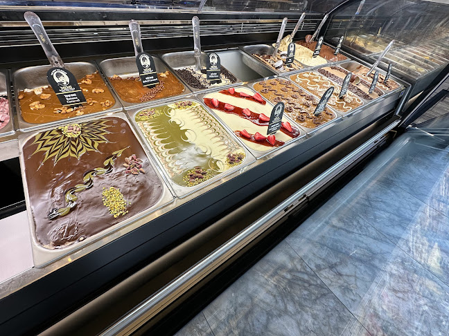 Opinii despre מימי מול החוף וויליג׳ în חדרה - הסעדה