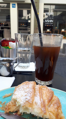 Cafe Alma Neve Tzedek - קפה עלמה נוה צדק - הסעדה