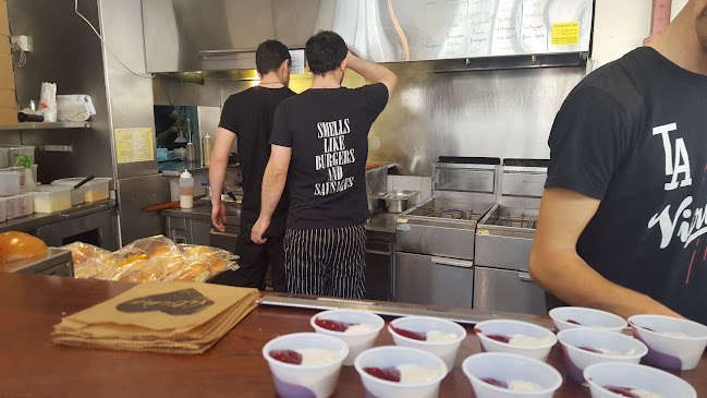 לילינבלום 40, תל אביב-יפו