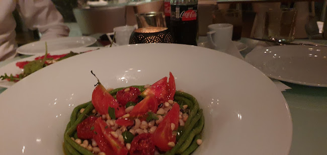 ווסט סייד - West Side - תל אביב-יפו