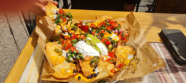 Comentarii opinii despre Layla