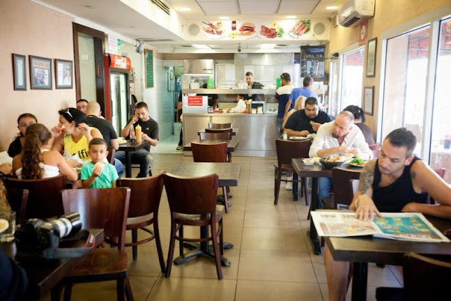 קבב אמונה - הסעדה