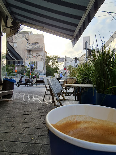 בן יהודה 96, תל אביב-יפו