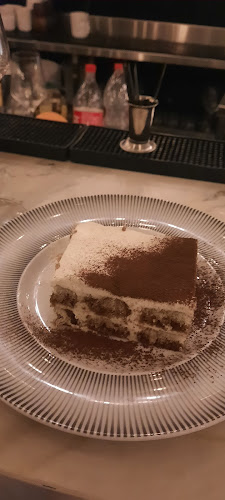 צ'נה תל אביב - הסעדה