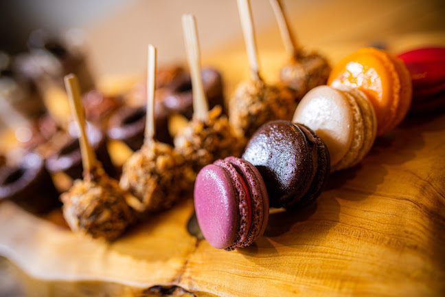 קוקיליז - הסעדה