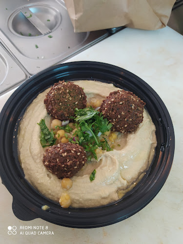 Opinii despre אינתי חומוסיה דרומית în ירוחם - הסעדה