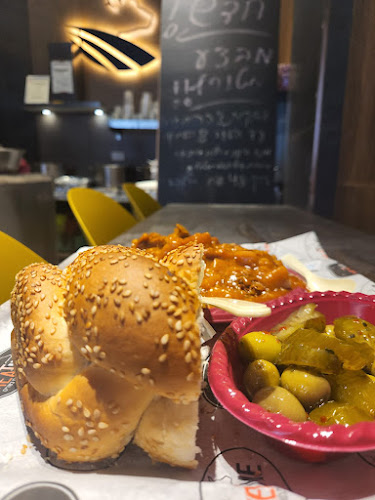 Opinii despre צ'ולנט עולמי בית ישראל în ירושלים - הסעדה