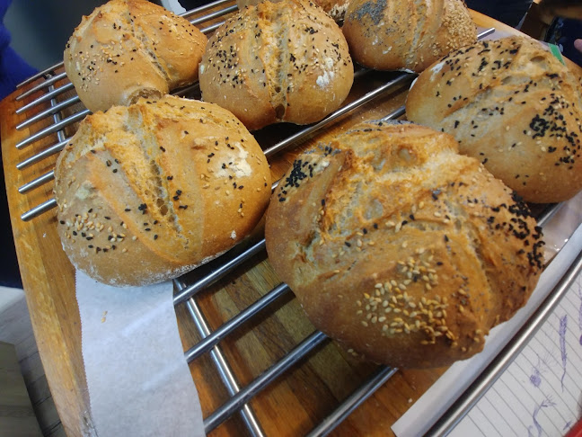 Opinii despre ברינה בייקרי în כפר סבא - הסעדה