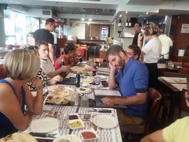 פונדקי איילון - פתח תקווה