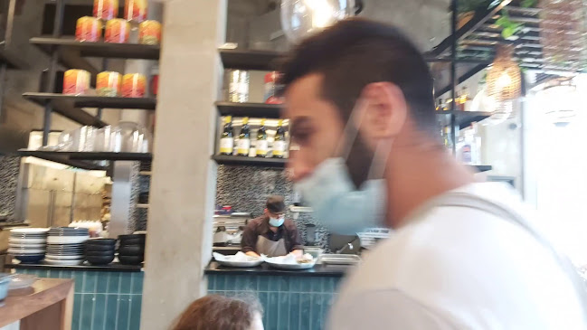 פרש דה מרקט כפר סבא - הסעדה