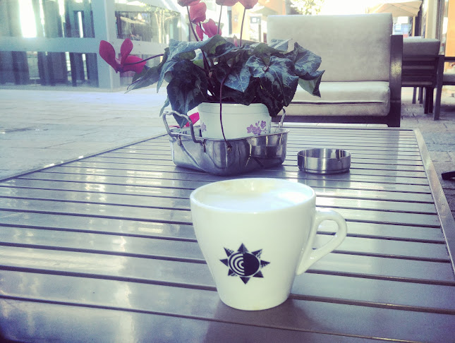 Café Café - הסעדה