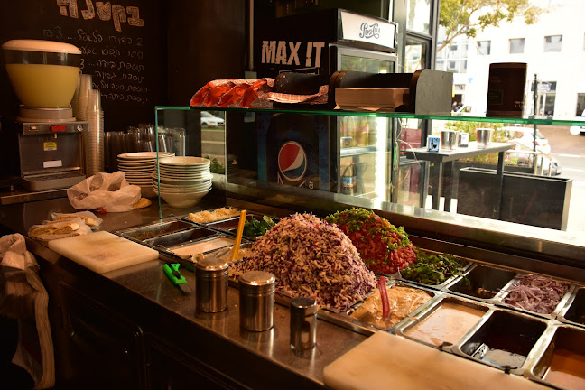 Opinii despre swissa סביח * שניצל * פלאפל în תל אביב-יפו - הסעדה