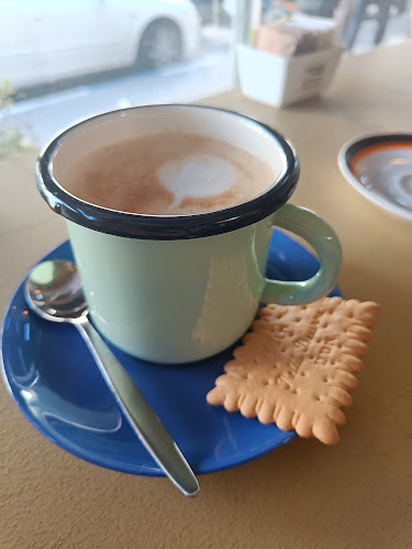 ‎Cafe Ivri‎ - תל אביב-יפו