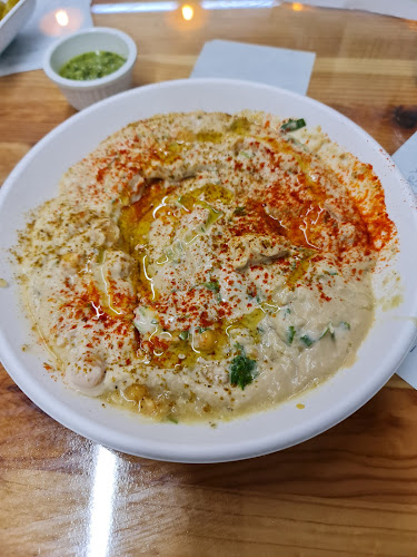 חומוס אליהו סנטר 1 - ירושלים