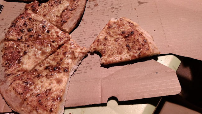 דודא לפיצה - הסעדה