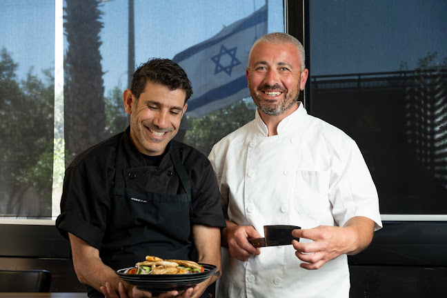 לאנצ' בוקס אשדוד - הסעדה