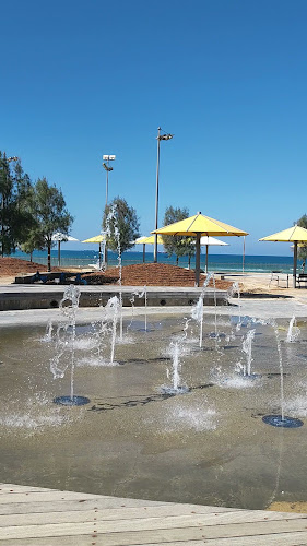 בלו קאסל - הסעדה