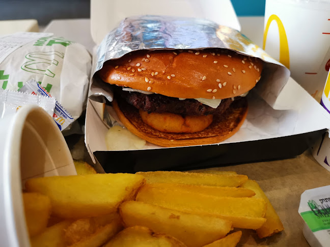 מקדונלד'ס - חיפה (סיטי סנטר) - הסעדה