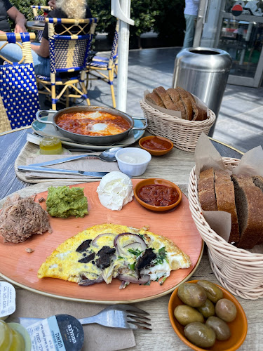 ארומה - הסעדה