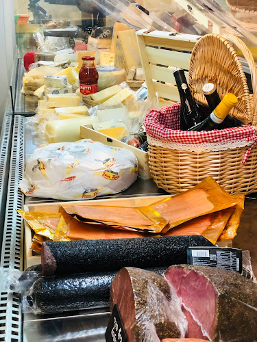 בר יין - הסעדה