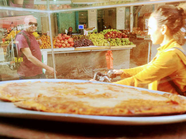 הכרמל 42, תל אביב-יפו