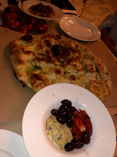 Comentarii opinii despre מלכה - Malka by Eyal Shani