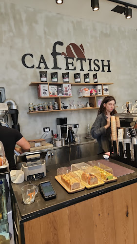 קפטיש – קפה קלוי במקום בתל אביב. Cafetish – Neighborhood Coffee Roastery in Tel Aviv