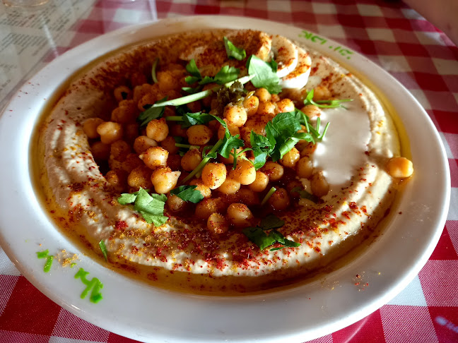 מסעדת חומוס יובי - צפת