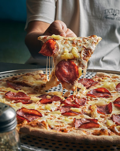 ארל'ה פיצה & בר - הסעדה