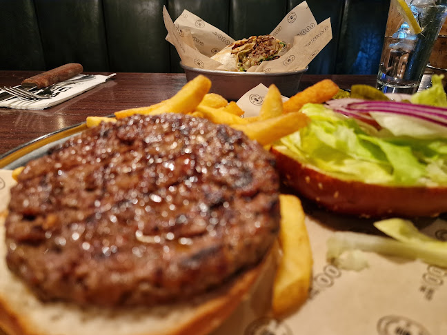 קניון רננים, רעננה