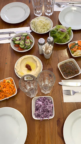 קבב אמונה - הסעדה