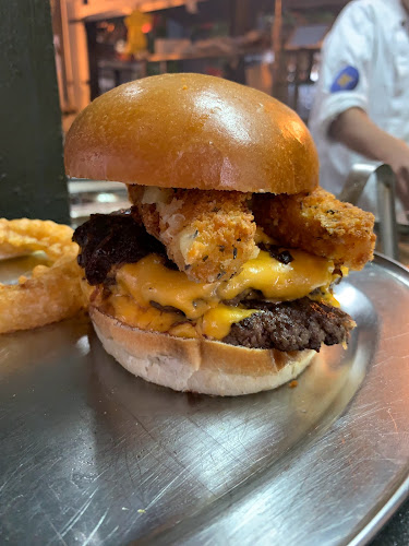 Paris, Texas, Givatayim פריז טקסס גבעתיים