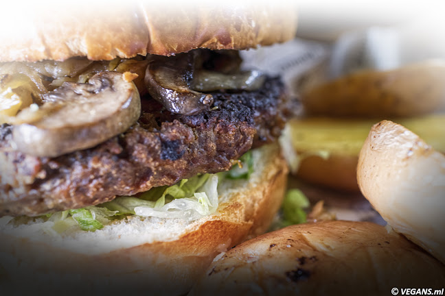 גורדוס - הסעדה