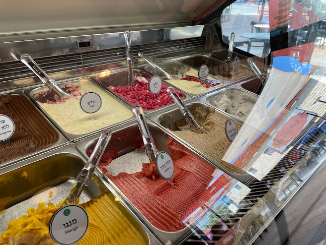 התפוח 1, ראש פינה