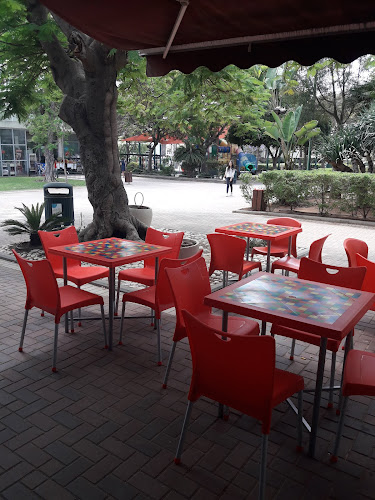 פרנצ'סקה פיצה | פיצה בקריית אונו | משלוחי פיצה לתל השומר |