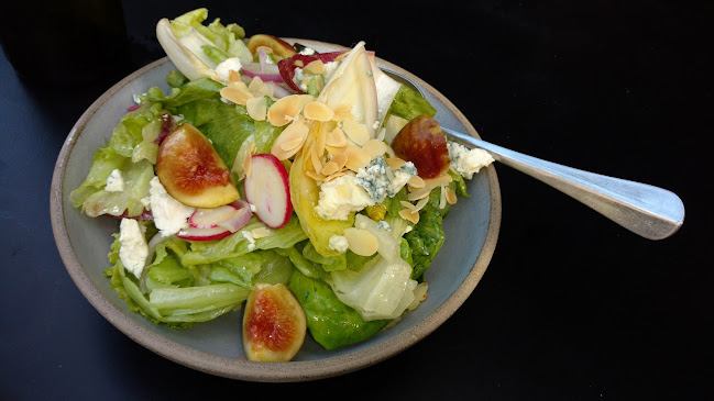 וניה ביסטרו