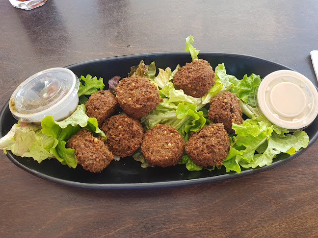 חוף לה מר תל-אביב | La Mer Beach Tel Aviv - הסעדה