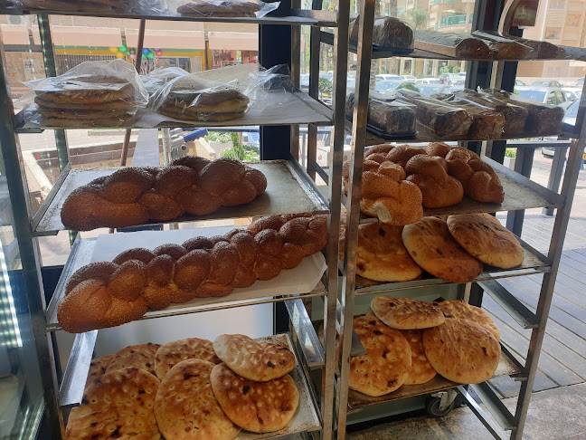 לחם רפאל - הסעדה